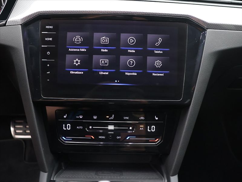 Volkswagen Passat 2,0 TDI 147kW DSG Alltrack CZ - fotka 20 z 34