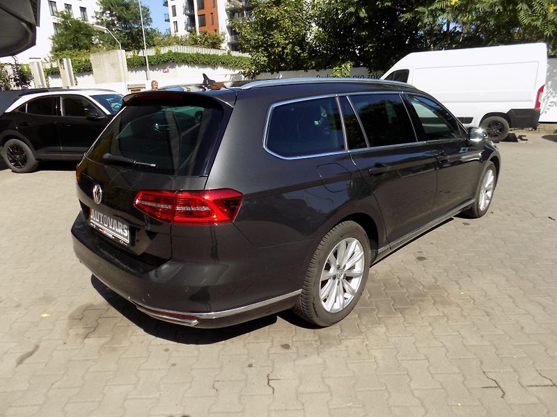 Volkswagen Passat (2018) 2.0 TDi  - fotka 7 z 13