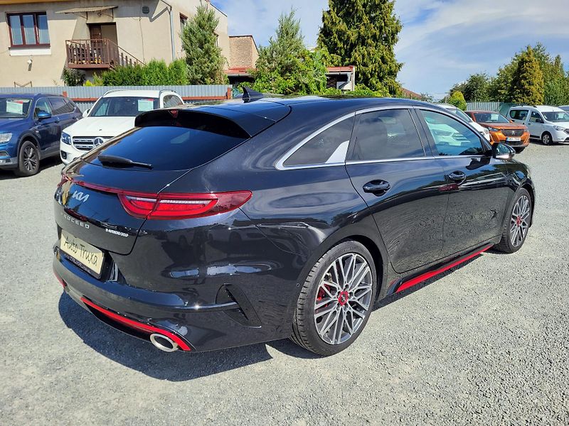 Kia ProCeed 1.6 T-GDI GPF 150kW GT DCT *ČR - fotka 4 z 49