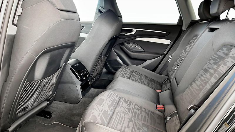 Audi A6 TDI quattro Matrx ACC 360 NezT - fotka 15 z 17