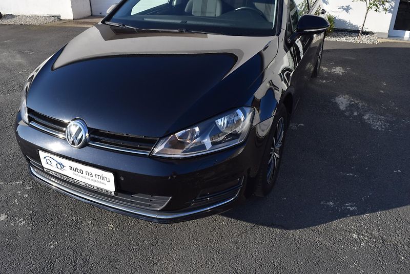 Volkswagen Golf (2017) 1.4TSI 92kw DSG ALLSTAR CLBMT - fotka 2 z 48