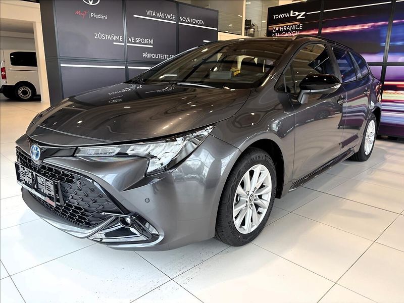 Toyota Corolla 1,8   TS Comfort Tech HEV - fotka 3 z 8
