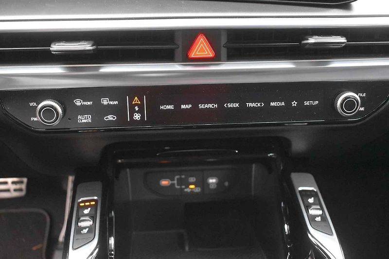 Kia Sorento má rodinám stále co nabídnout