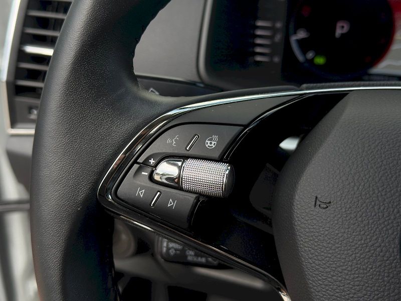 Škoda Karoq (2022) 1.5 Tsi 110 kW DSG Style Plus - fotka 12 z 27