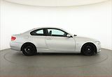 BMW Řada 3 (2008) 320 i, Xenony, Tempomat - náhled 6