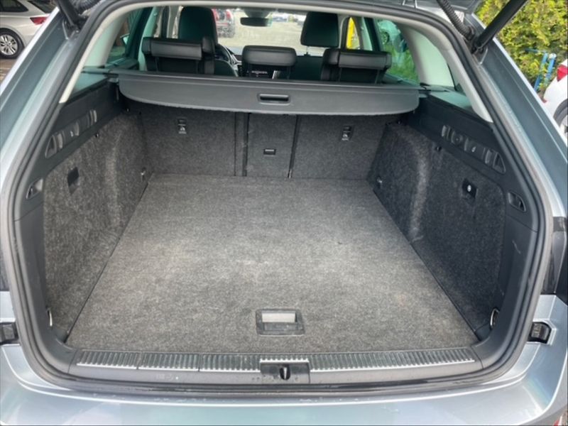 Škoda Superb 2,0 TSI 200 Sc. 4x4 AT - fotka 6 z 11