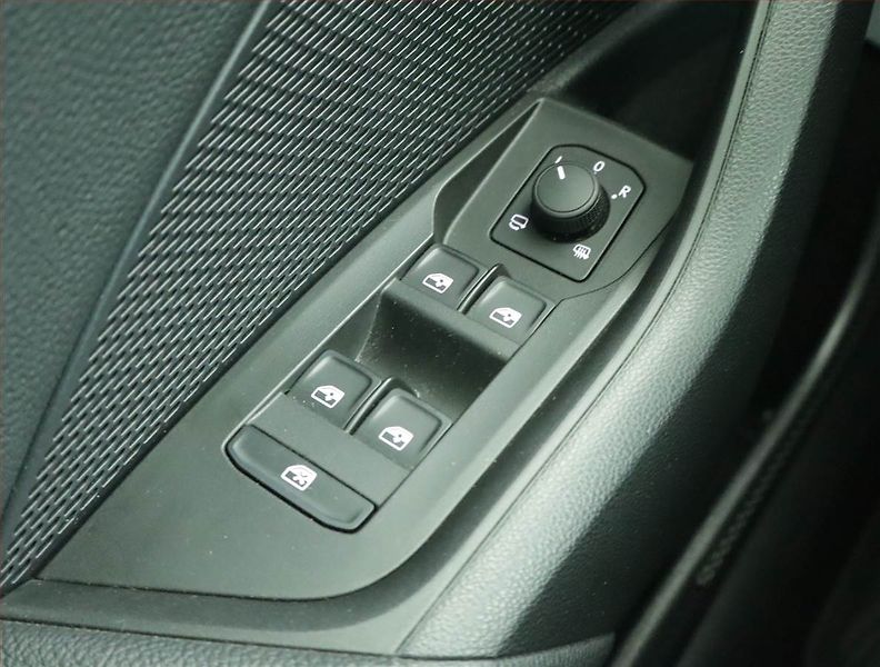 Škoda Octavia (2024) Selection 1.5 TSI - fotka 16 z 19