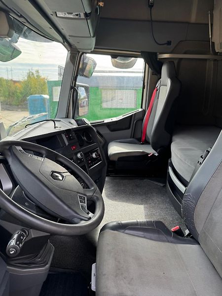 Renault Trucks T (2015) 430 6x2 Svan Tandem - fotka 19 z 23
