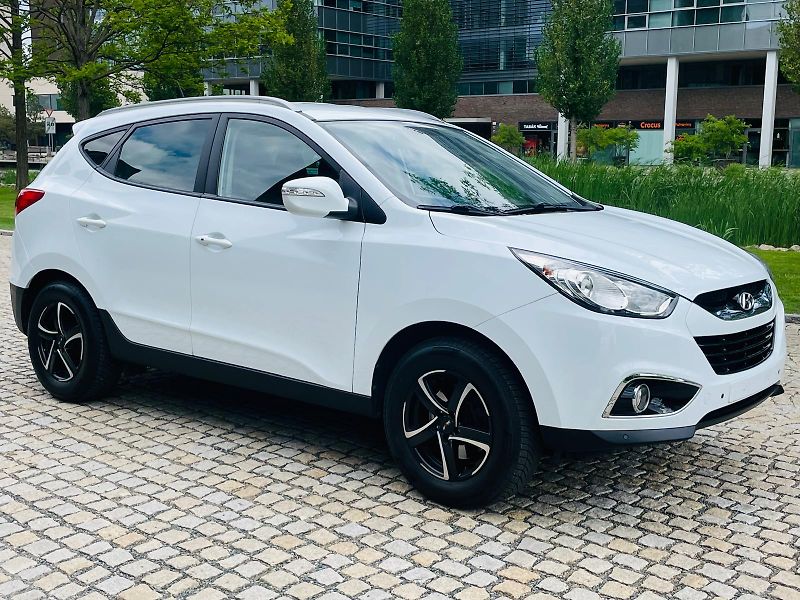 Hyundai ix35 2.0i 4x4 1MAJIITEL KAMER TAŽNÉ - fotka 9 z 46