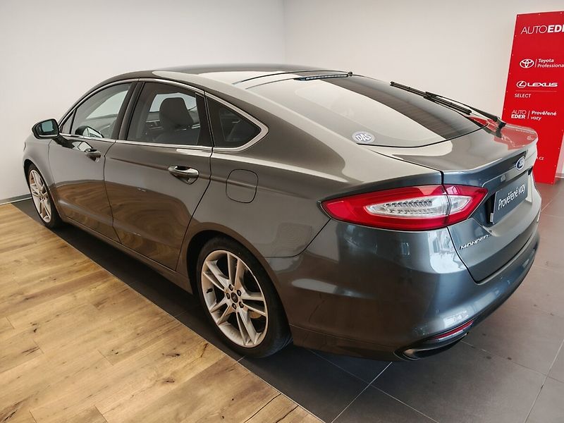 Ford Mondeo Titanium 2.0 EcoBoost 179kW au - fotka 5 z 42