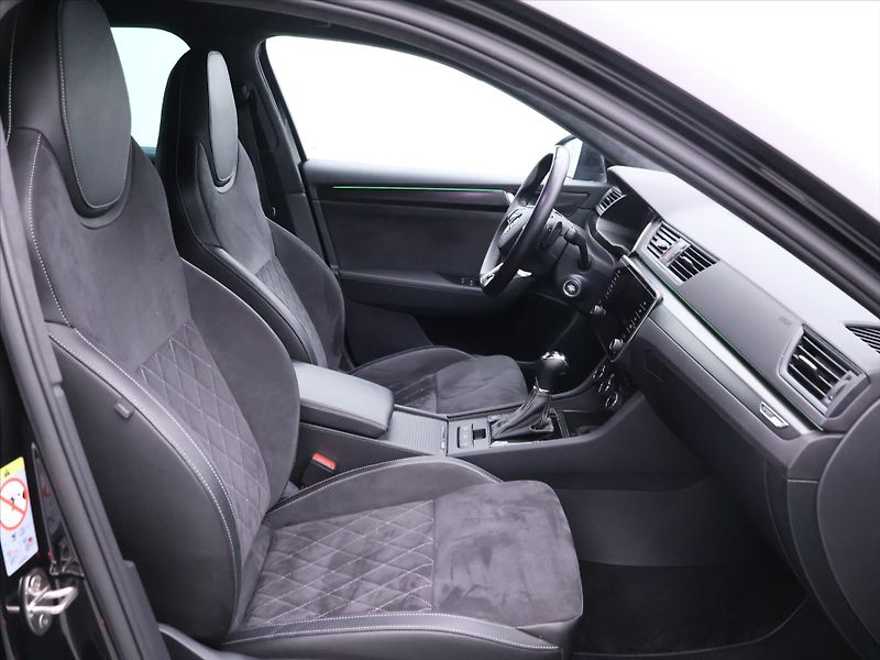 Škoda Superb 2,0 TDI DSG 4x4 Sportline DPH - fotka 12 z 36