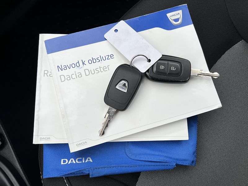 Dacia Duster 1.5DCi 4x4 ČR 1.MAJ. odp. DPH - fotka 30 z 36