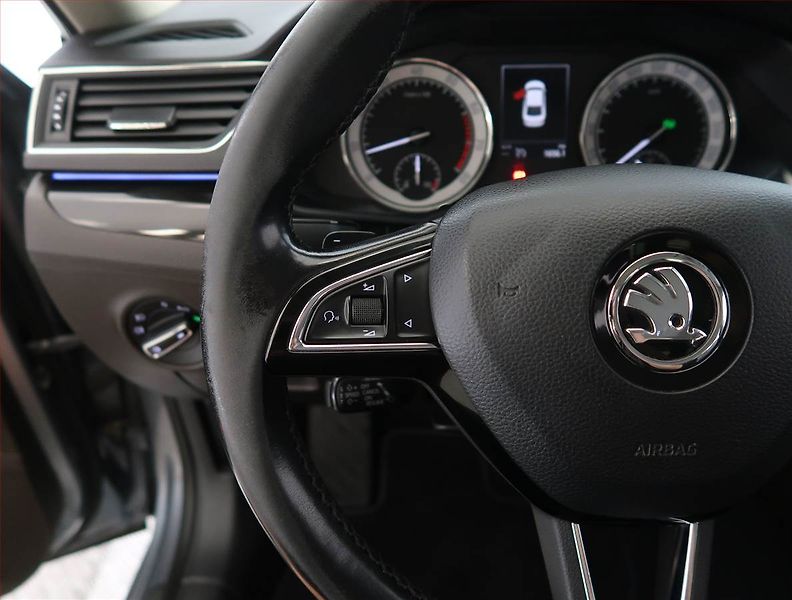 Škoda Superb (2016) Laurin&Klement 2.0 TSI - fotka 21 z 31
