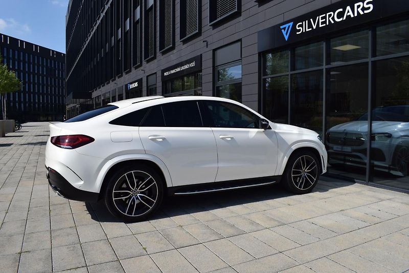 Mercedes-Benz GLE (2021) GLE 350d AMG/Night paket/Panor - fotka 44 z 50