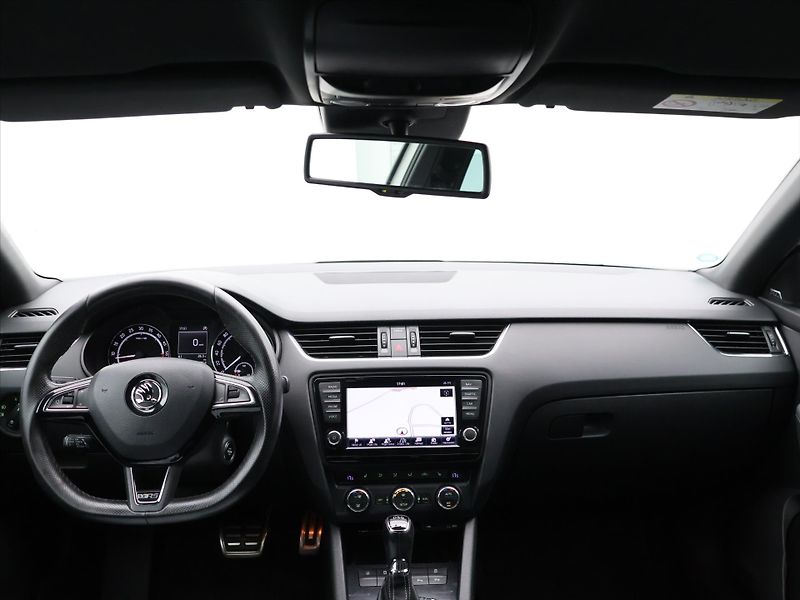 Škoda Octavia RS 2.0 TDI 135kW DSG - fotka 27 z 35