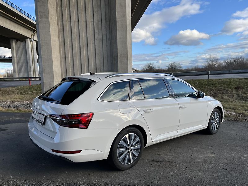 Škoda Superb (2021) 1.5TSI 110KW STYLE MAN6 MATRIX - fotka 10 z 49