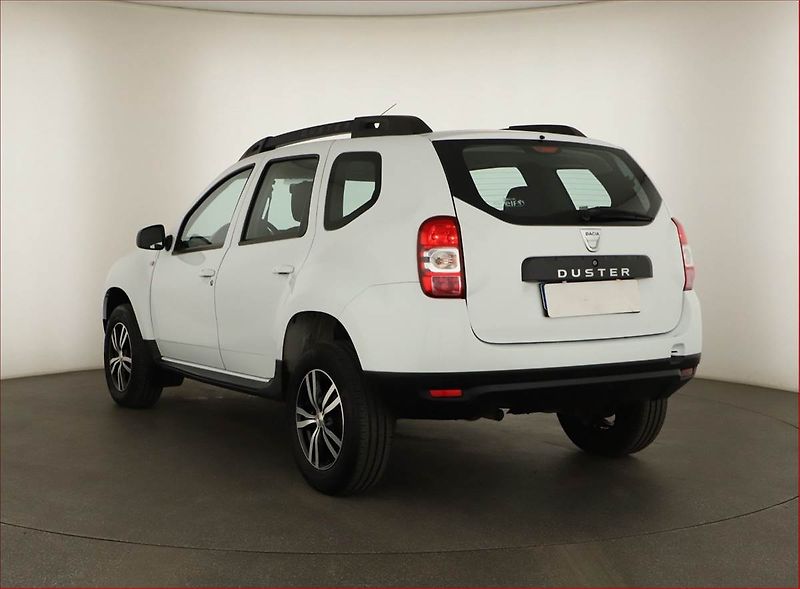 Dacia Duster (2015) 1.5 dCi - fotka 4 z 14