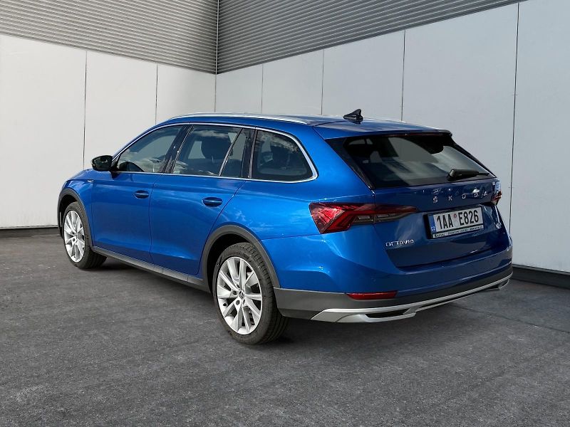 Škoda Octavia (2023) SCOUT 2.0TDI 147kW DSG 4x4 TAŽ - fotka 4 z 11