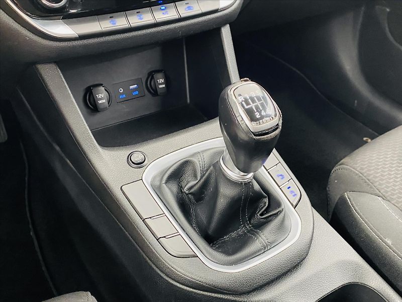 Hyundai i30 1,4 T-GDi 103kW - fotka 19 z 24