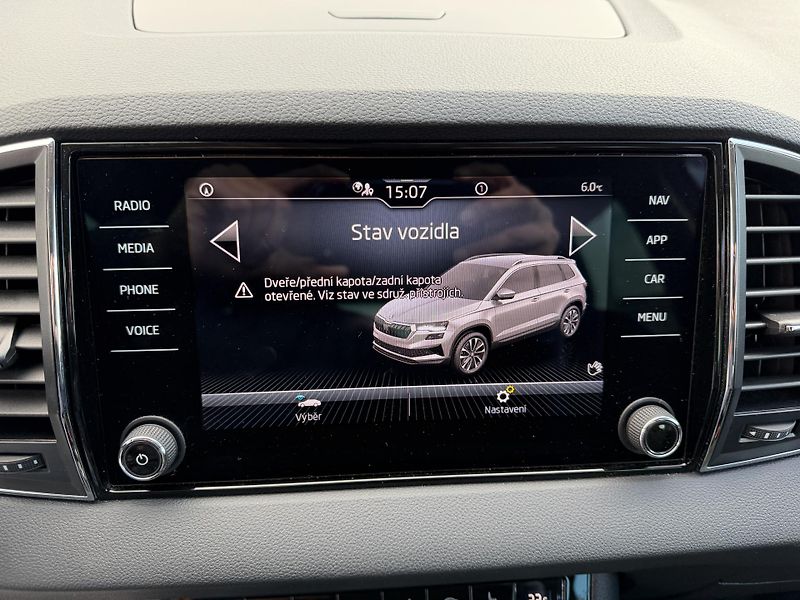 Škoda Karoq 1,0 TSi/81kW - Ambition  - fotka 30 z 67