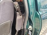 Suzuki Grand Vitara (2008) 1.6i 78kW 4x4 -T.ZAŘ-4 MÍSTNÉ - náhled 20