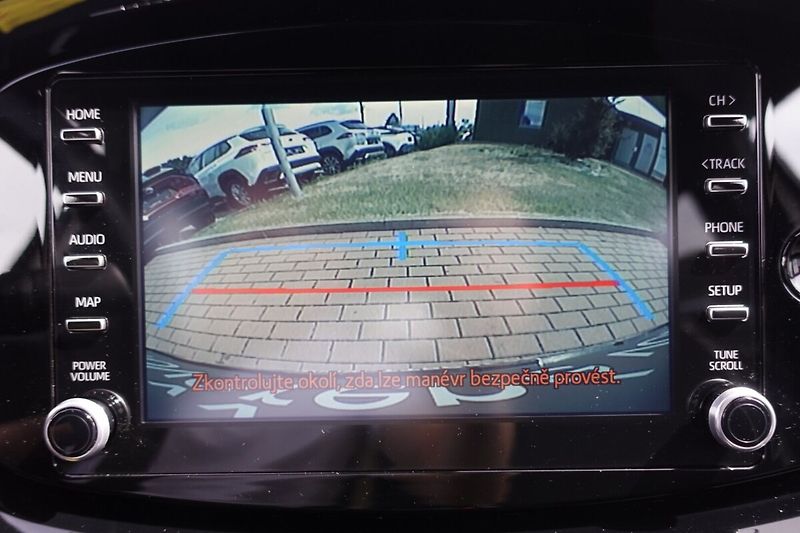 Toyota Aygo 1,0i 53kW M/T Style - fotka 21 z 26