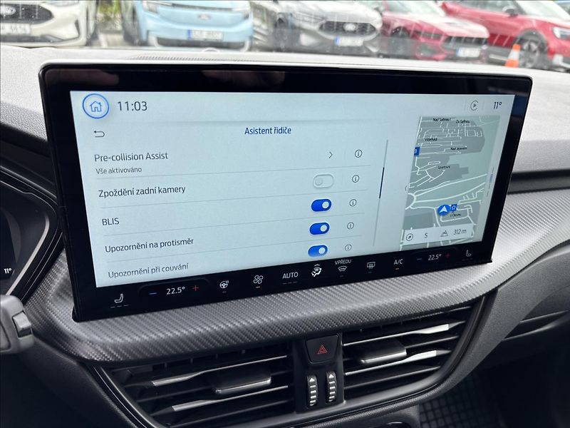 Ford Kuga 1,5 EcoBoost 111 kW ST-Line X - fotka 32 z 42