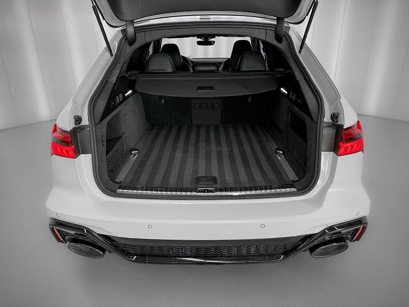 Audi RS 6 PERFORMANCE FULL, KARBON, BLAC - fotka 37 z 38