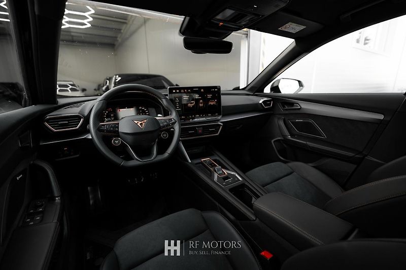 Cupra Formentor (2026) VZ5 390 PS 4Drive, nové - fotka 11 z 30