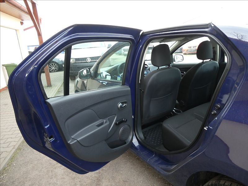 Dacia Logan 1,0 SCe Arctica, KLIMA, ČR - fotka 20 z 35