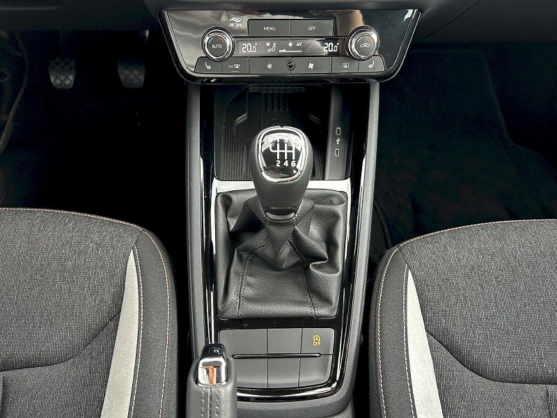 Škoda Scala (2025) 1.0 TSI 85kW MP6 Top Selection - fotka 21 z 34