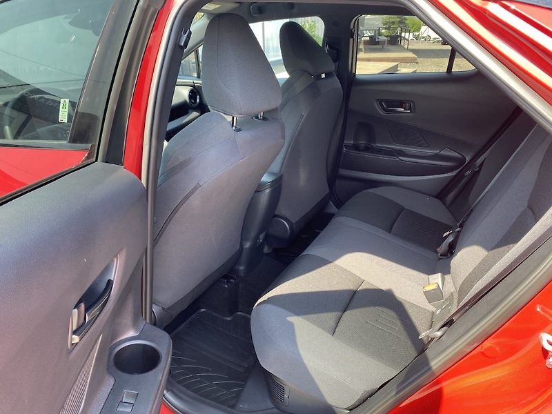 Toyota C-HR 1.8HEV, ČR, Style Bi-tone - fotka 11 z 32