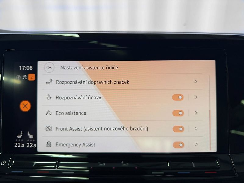 Volkswagen Multivan 2.0TDI DSG LIFE, PANORAMA, IQ. - fotka 19 z 28