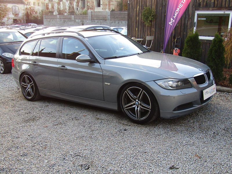 BMW Řada 3 (2008) 2.0D 130kW  2 SADY KOL - fotka 7 z 43