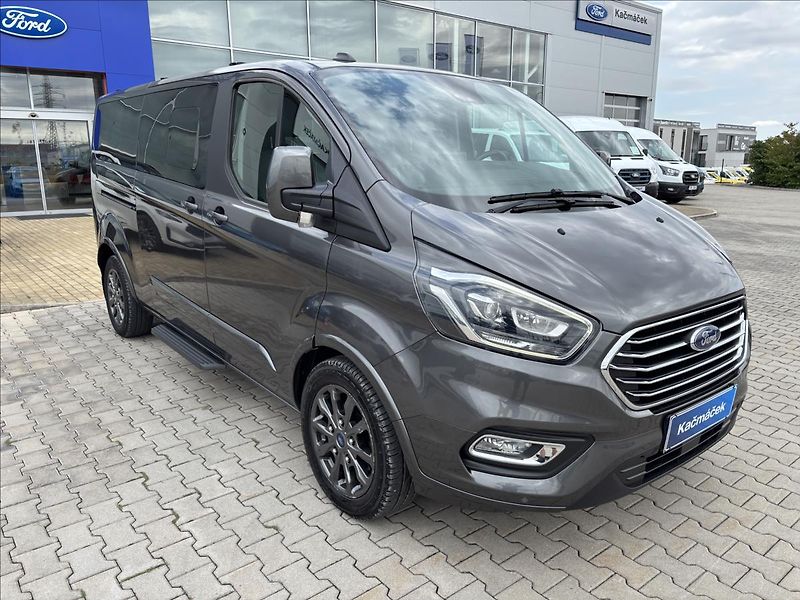 Ford Tourneo Custom 2,0 mHEV 136kW Titanium X L2 - fotka 7 z 45