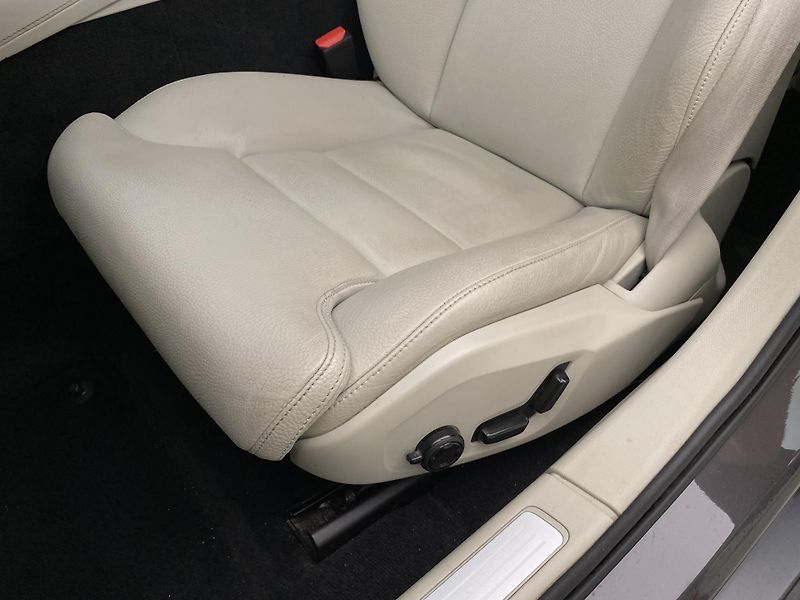 Volvo V90 CC B4 AWD CORE AUT CZ - fotka 24 z 52