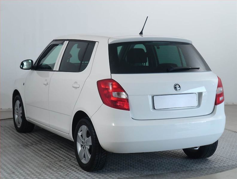 Škoda Fabia (2014) Ambition 1.2 TSI, Tempomat - fotka 4 z 17