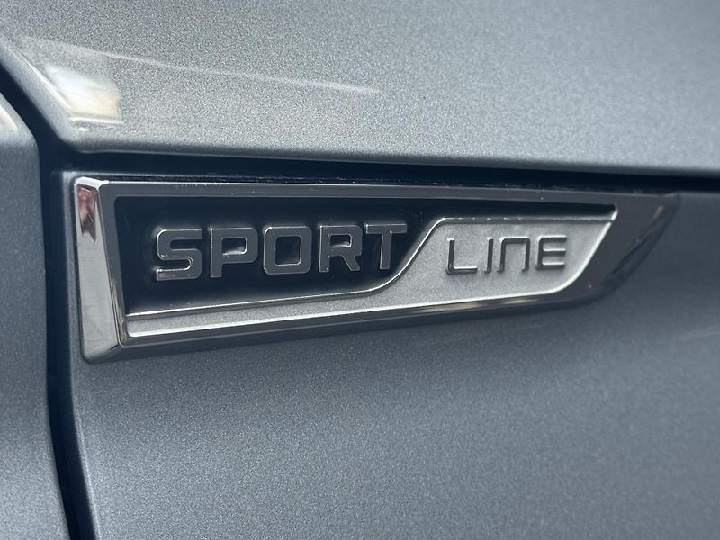 Škoda Superb (2020) 2.0TDi DSG Sportline ACC Kessy - fotka 45 z 50