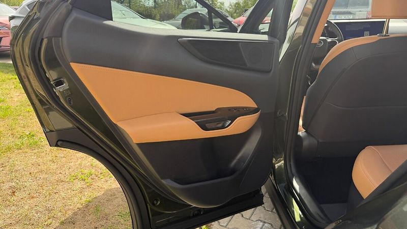 Lexus NX 350h 350H 2,5 HEV PRESTIGE - fotka 22 z 26