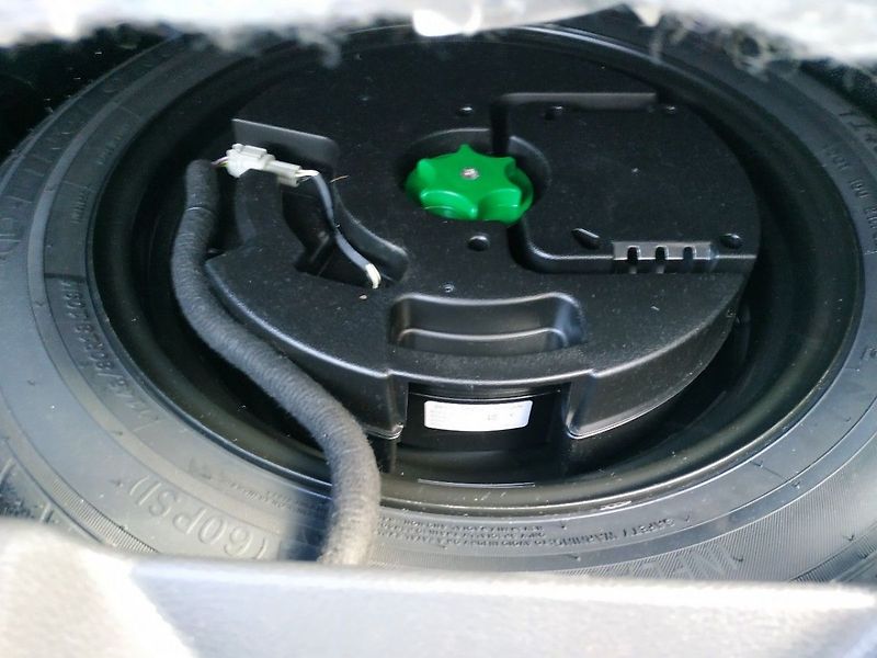Nissan Qashqai E-POWER AT, 2WD, SKLADEM - fotka 28 z 29
