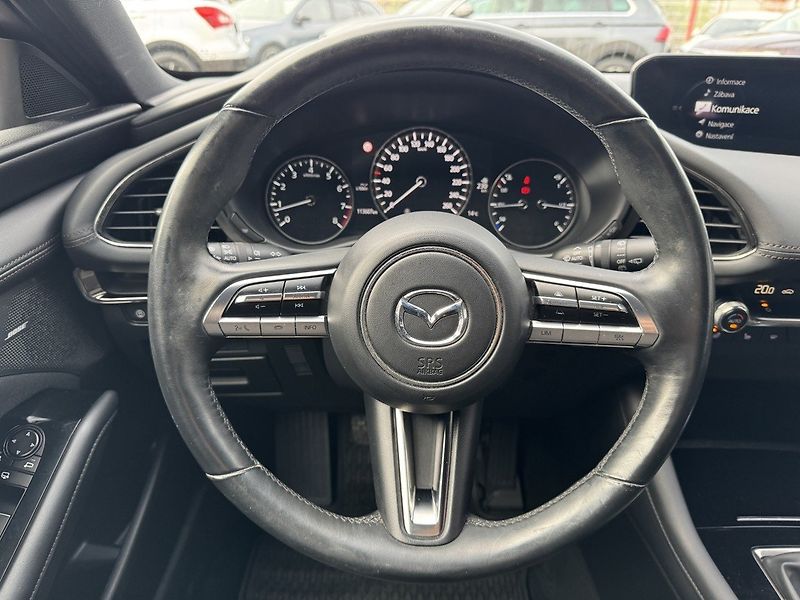 Mazda 3 (2019) 2.0i G-122 Ad.LED Bose Kamera - fotka 7 z 49
