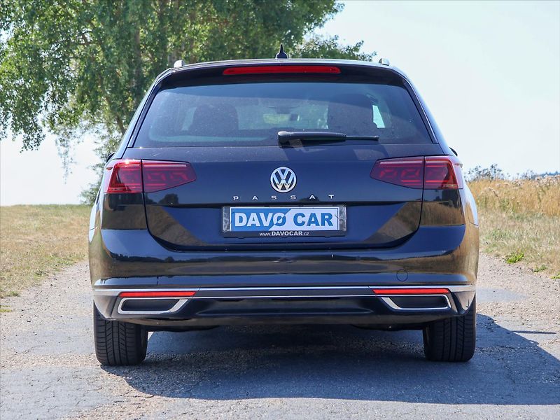 Volkswagen Passat 2,0 TDI 110kW DSG Elegance - fotka 6 z 39