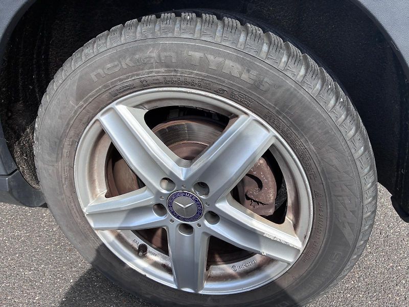 Mercedes-Benz GLA (2014) - fotka 18 z 18