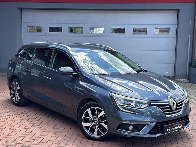 Renault Mégane (2016) 1.6dCi Bose Navi Polokůže - fotka 1 z 50