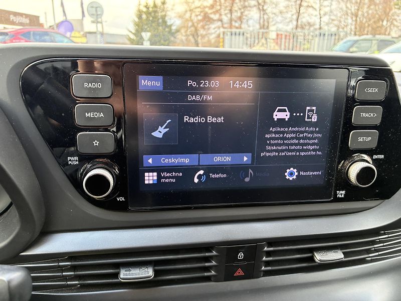 Hyundai i20 1.0T-GDi 74kW AUTOMAT 1MAJITEL - fotka 18 z 29