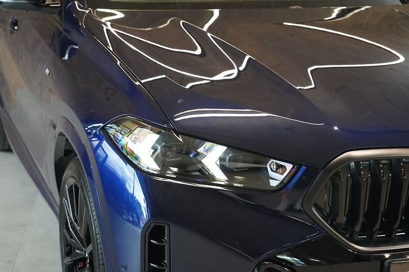 BMW X6 30d xDrive, Vzudch, Masáž - fotka 5 z 48