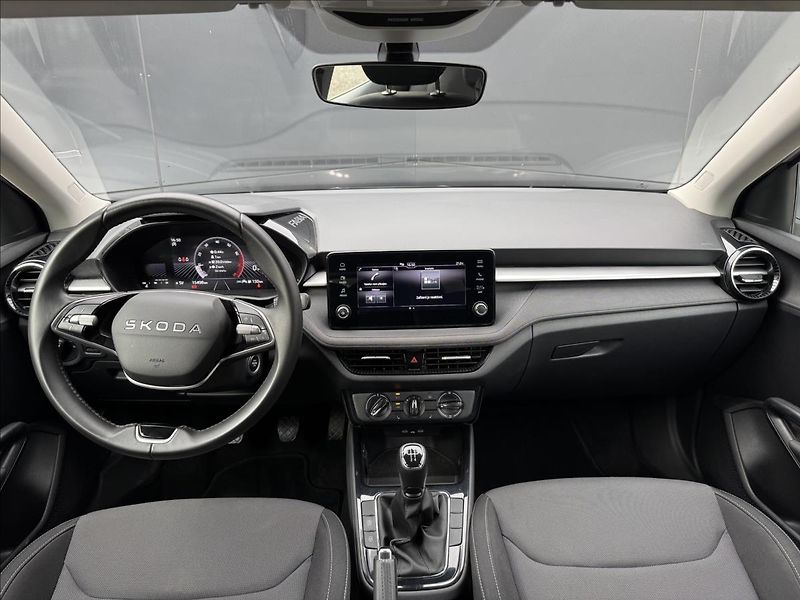 Škoda Fabia 1,0 MPI 130LET ZÁRUKA ČR DPH - fotka 15 z 29