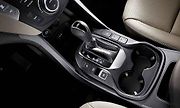 Hyundai Grand Santa Fe.