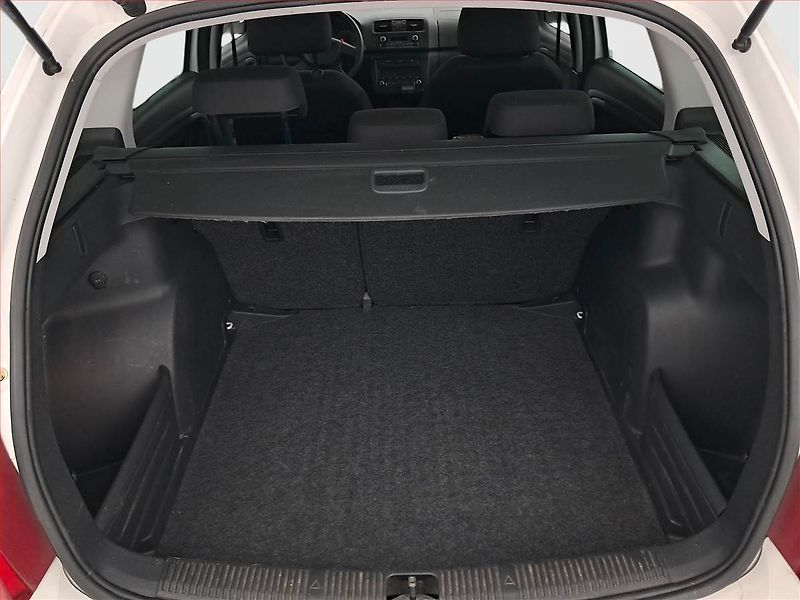 Škoda Fabia (2012) 1.2 TSI - fotka 14 z 17