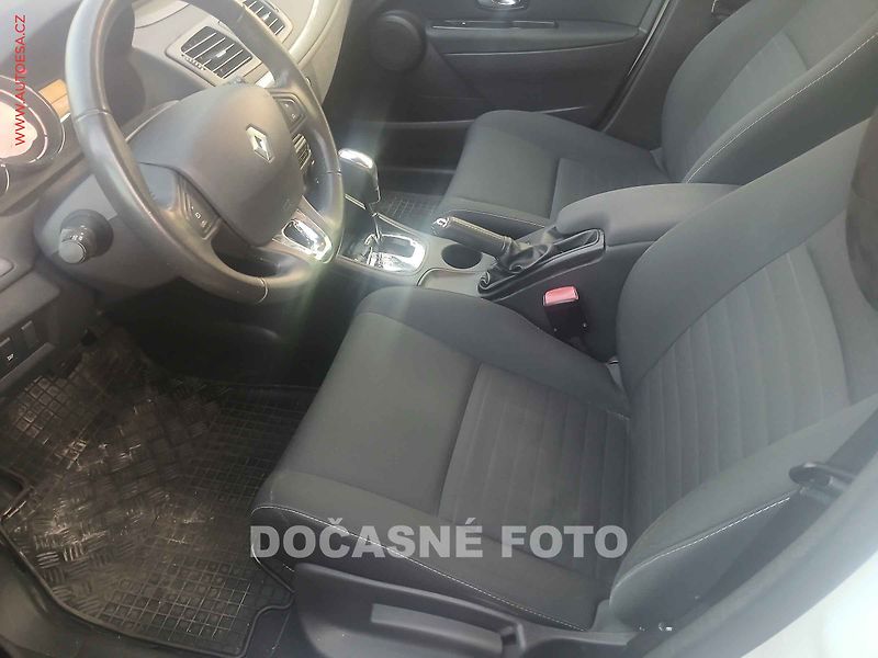 Renault Mégane (2016) 1.2i, AT, autoAC, temp - fotka 3 z 3